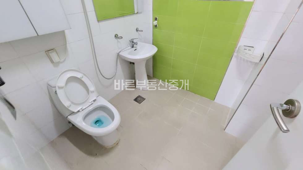 경기 용인처인구 유방동 가동 교통편리한 제조사무소 조용하고 주차편리 전세 매물번호 10768 사진 6