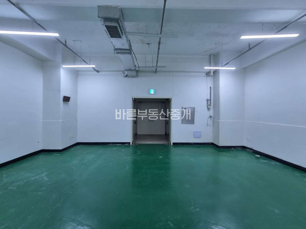 경기 성남중원구 상대원동 금강하이테크2 아파트형공장동 상대원동 즉시입주 가능한 아파트형공장 매매 매물번호 10826 사진 4