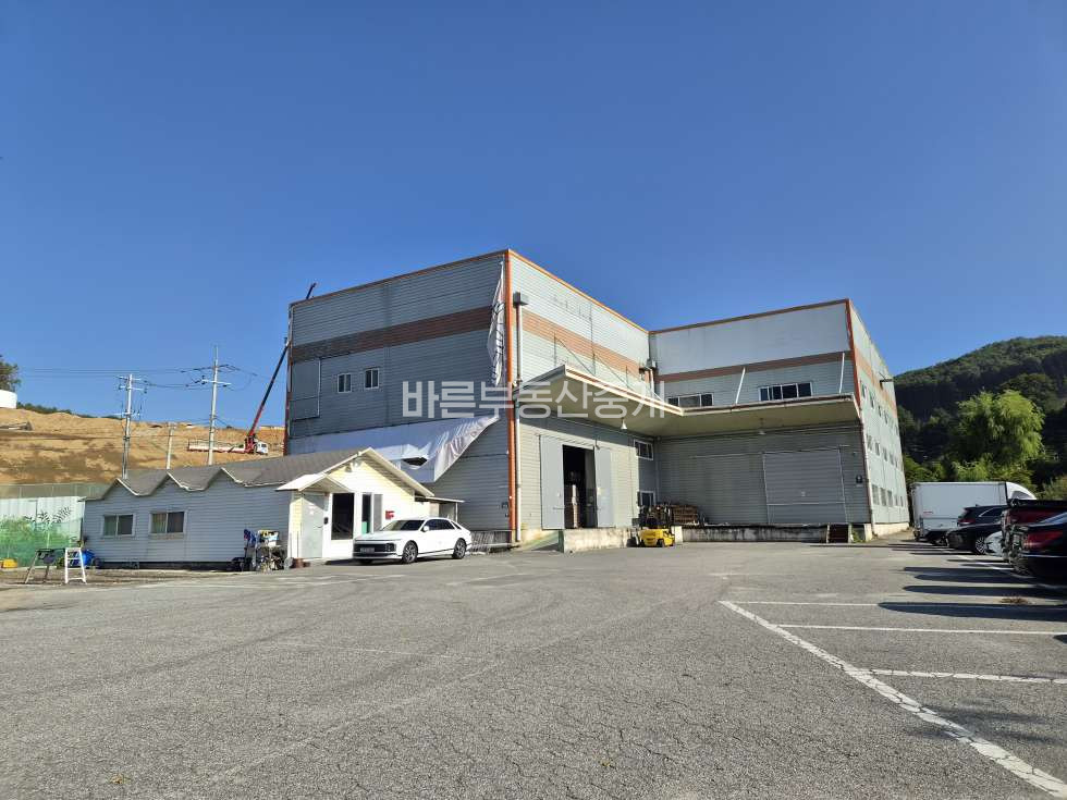 경기 용인기흥구 공세동 기흥IC 인근 트레일러 회차가능 도로 접한 대형 창고부지 월세 매물번호 10853 사진 1