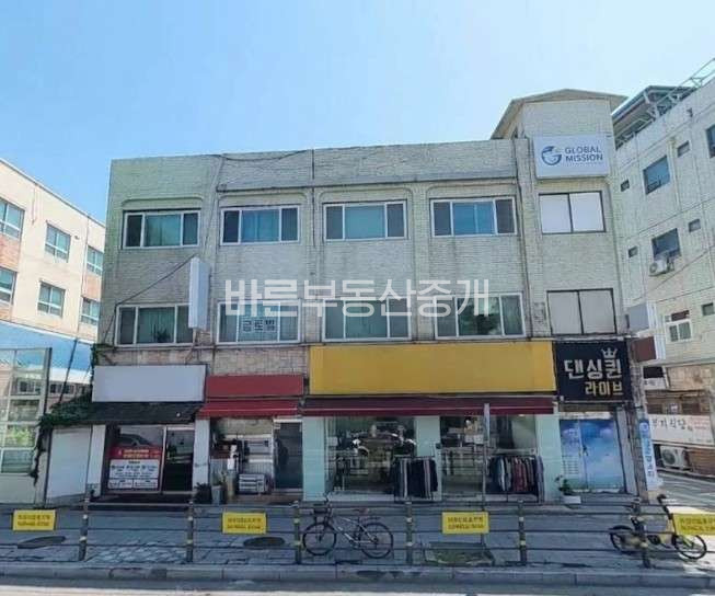 경기 용인기흥구 신갈동 도로인접한 향후 투자가치 좋은 일반상업지역내 소형건물 매매 매물번호 10857 사진 1